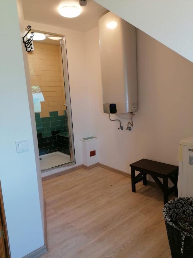 Country House Podini Apartment Malpils Bagian luar foto
